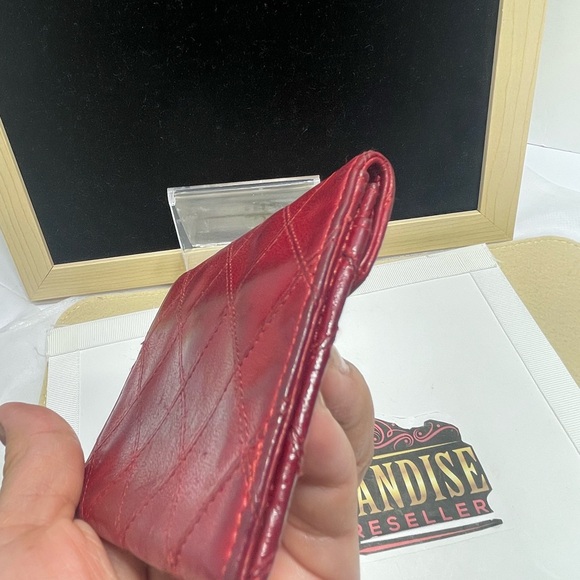 Chanel Quilted Flap card/ coin holder in Red Lambskin leather, intact sticker. - Picture 4 of 14